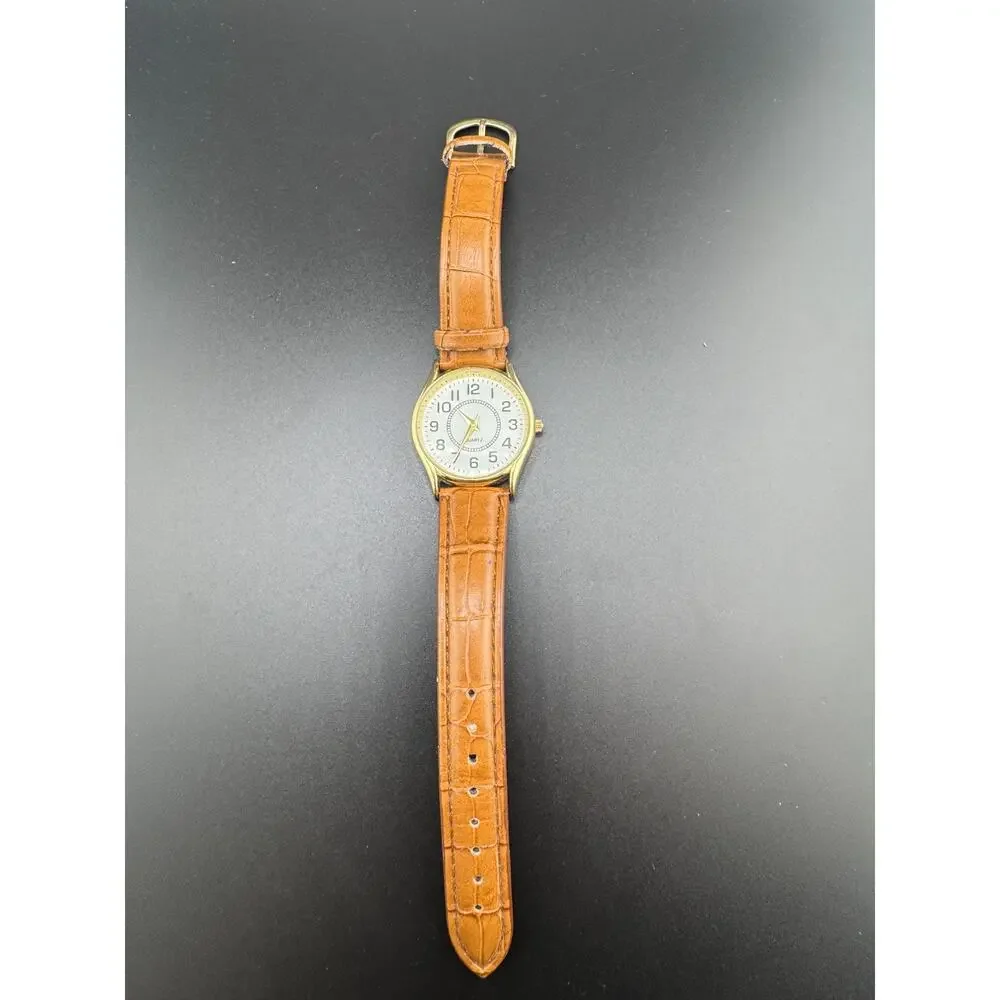 FMD Gold Case Wristwatch Quartz Analog White Dial Brown Imitation Leather Strap